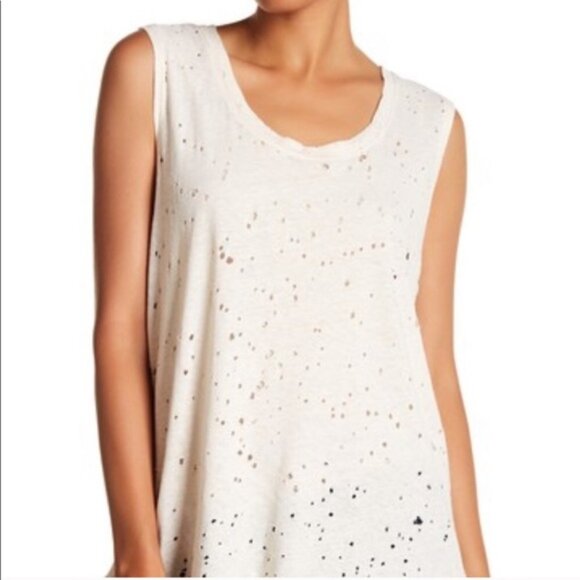 Michael Stars Destroyed Muscle Tee in Black - Picture 4 of 7